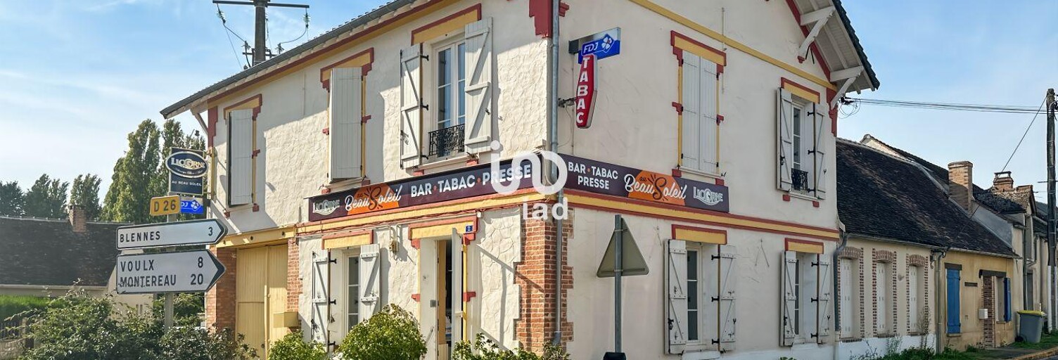 Commerce  185 m² à vendre à Vallery (89150)