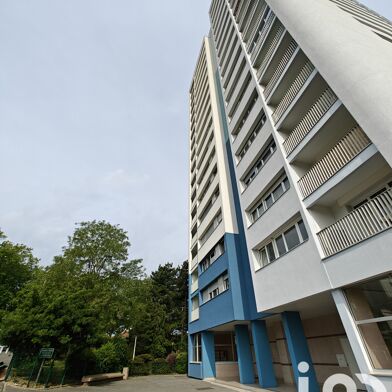 Appartement 5 pièces 270000 €