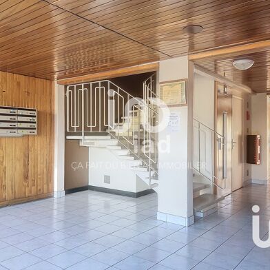 Appartement 4 pièces 195000 €