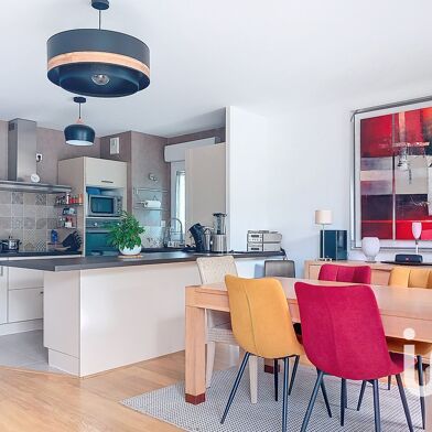 Appartement 4 pièces 324000 €