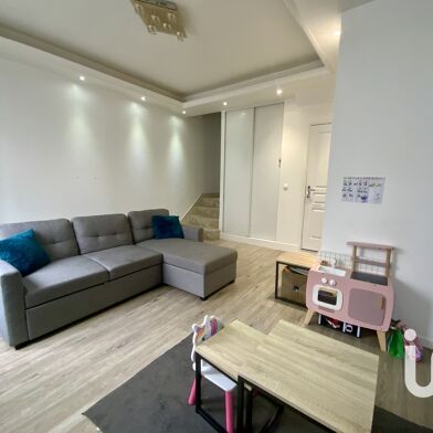 Maison 7 pièces 119700 €