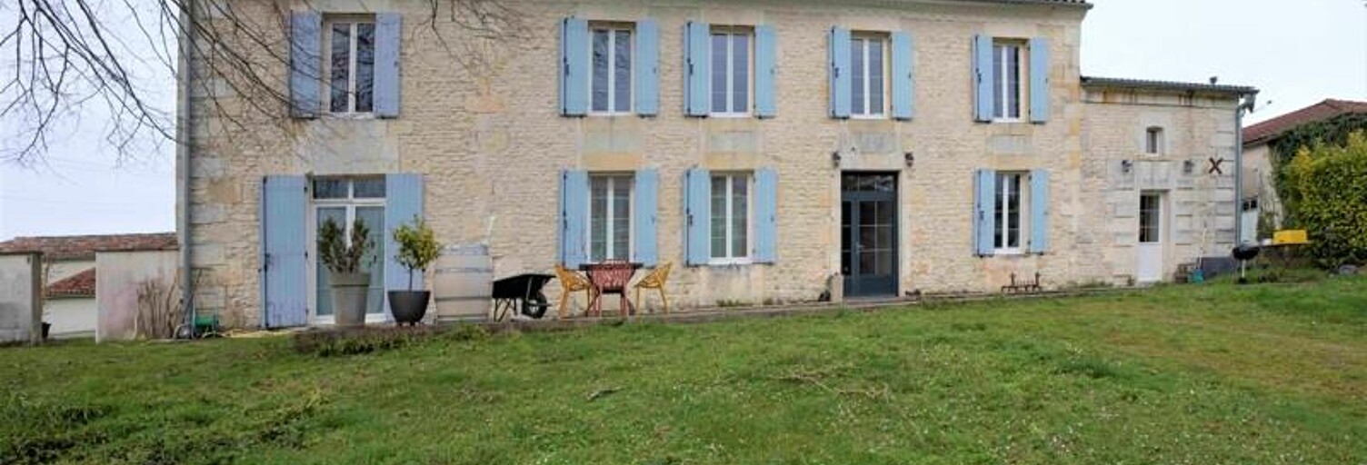 Maison 6 Pièces 320 m² à vendre à Allas-Champagne (17500)