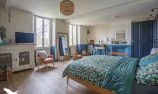 Maison 6 Pièces 320 m² à vendre à Allas-Champagne (17500)