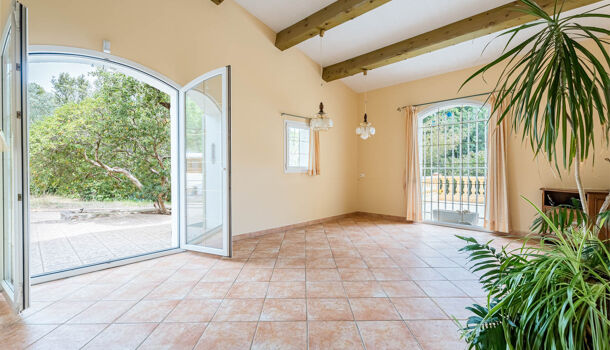 Villa / Maison 4 pièces  à vendre Aubagne 13400