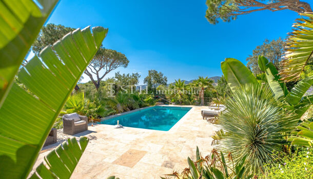 Villa / Maison 8 pièces  à vendre Sainte-Maxime 83120