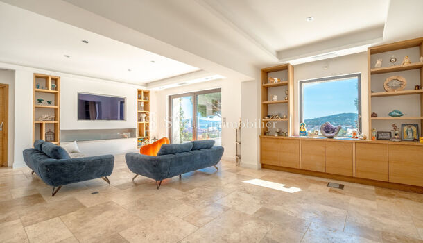 Villa / Maison 8 pièces  à vendre Sainte-Maxime 83120