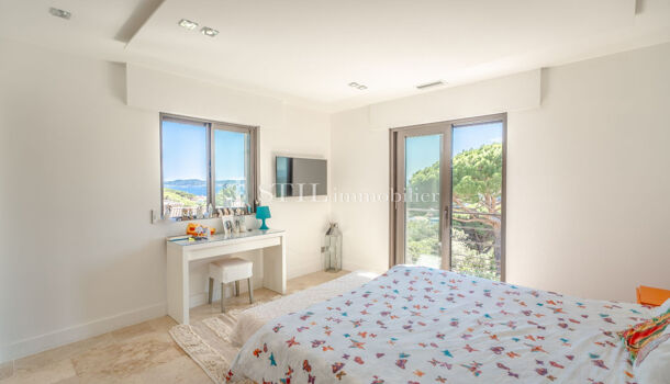 Villa / Maison 8 pièces  à vendre Sainte-Maxime 83120