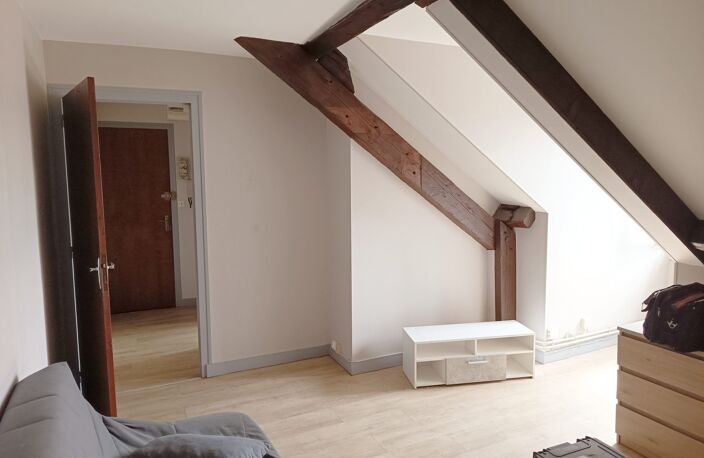 Appartement 2 Pièces 34m2 - Vendu Loué — photo 3