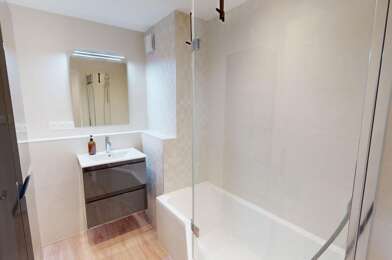 Appartement 5 pièces 245000 €