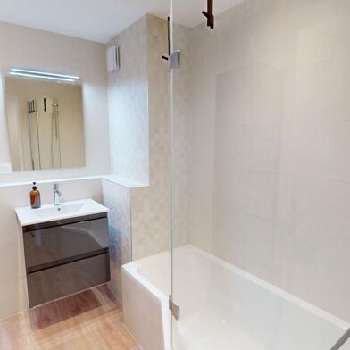 Appartement 5 pièces 245000 €