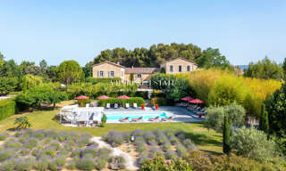 Maison 27 Pièces 850 m² à vendre à L'Isle-sur-la-Sorgue (84800)