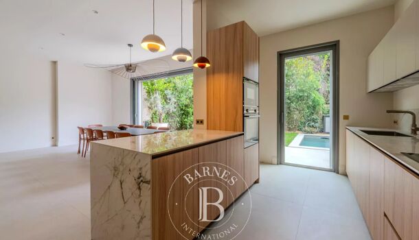 Villa / Maison 6 pièces  à vendre Aix-en-Provence 13100