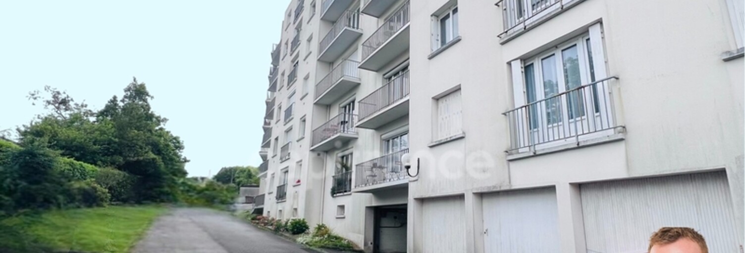 Garage  25 m² à vendre à Quimper (29000)