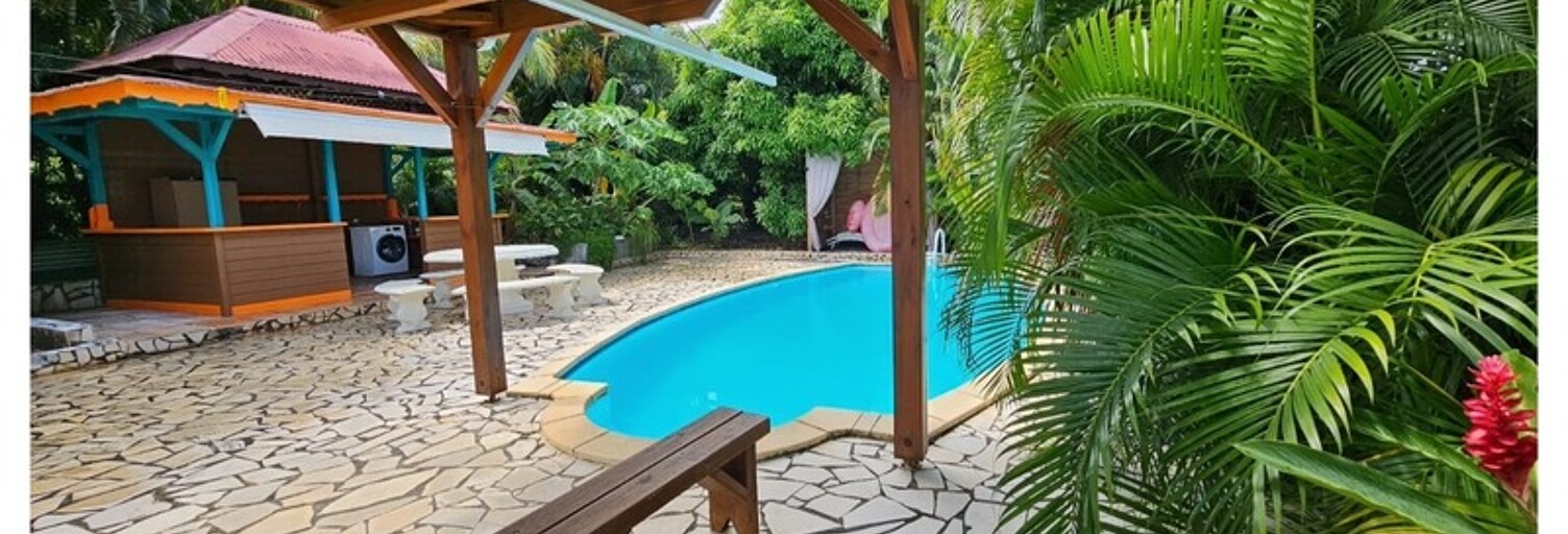 Maison 12 Pièces 234 m² à vendre à Bouillante (97125)