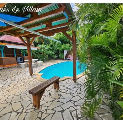 Maison 12 pièces 599000 €