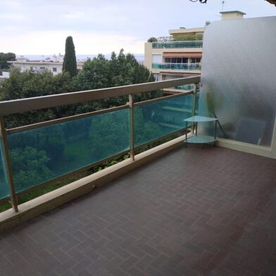 Appartement 3 pièces 2250 €