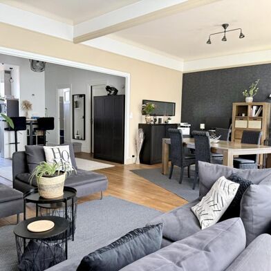 Appartement 4 pièces 215000 €