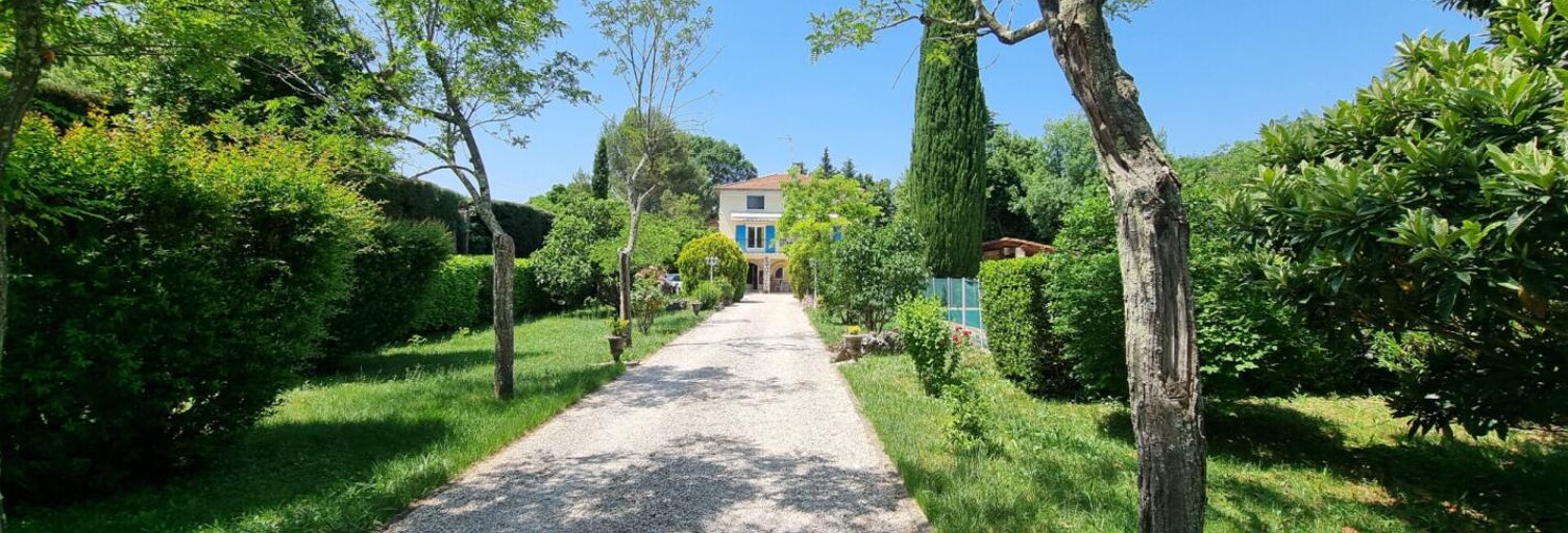 Maison 9 Pièces 237 m² à vendre à Besse-sur-Issole (83890)