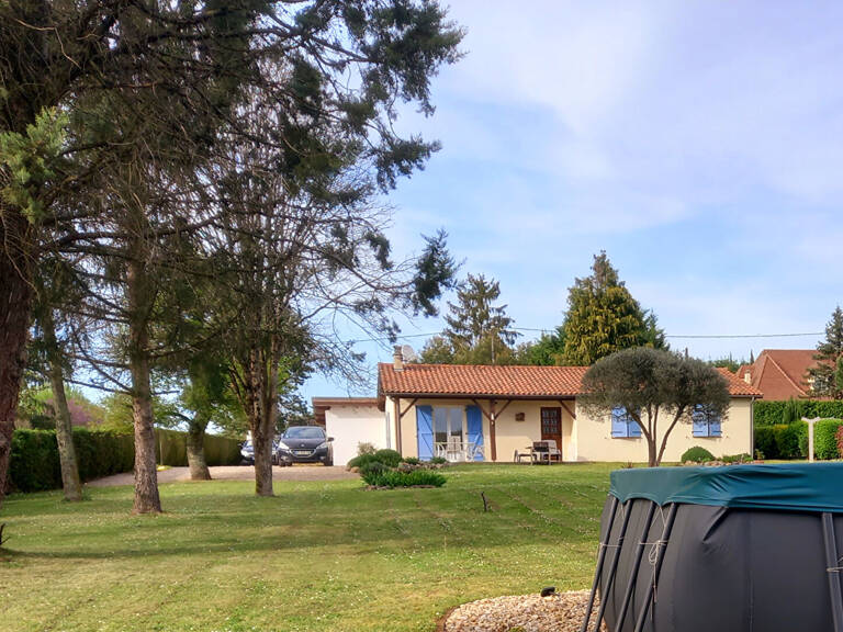 Charmante Maison Provençale à Vendre à Bonneville et Saint Avit de Fumadières ! — photo 1