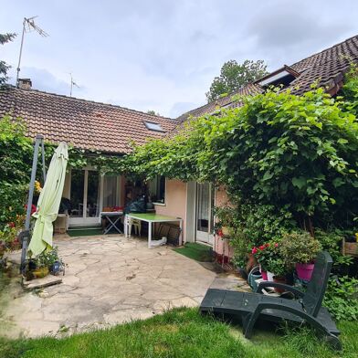 Maison 7 pièces 399000 €