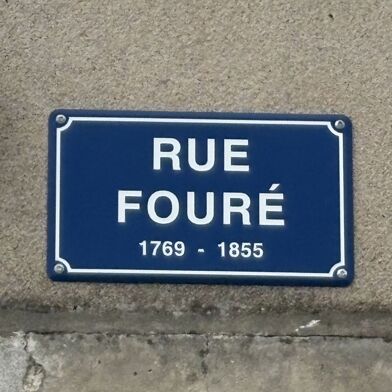 Commerce  212000 €