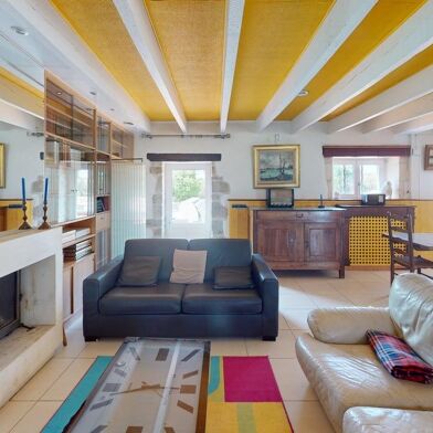 Maison 15 pièces 799000 €