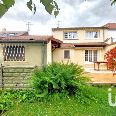 Maison 8 pièces 385000 €