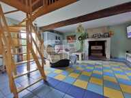 8074 : Belle longère en pierre et tuiles de 192 m² avec 175 m? — photo 4