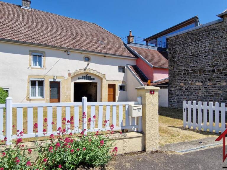 maison meublée 106 m2 sur 740 m2 de terrain — photo 1