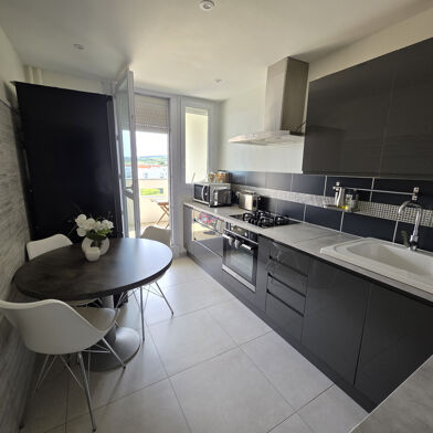 Appartement 4 pièces 119000 €