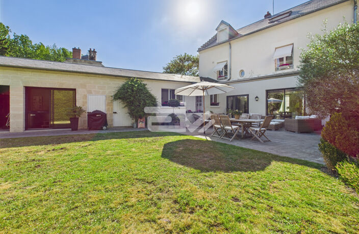 Jolie Maison Familiale avec Dépendances, Piscine et Jardin, à Proximité de Toutes Commodités — photo 3