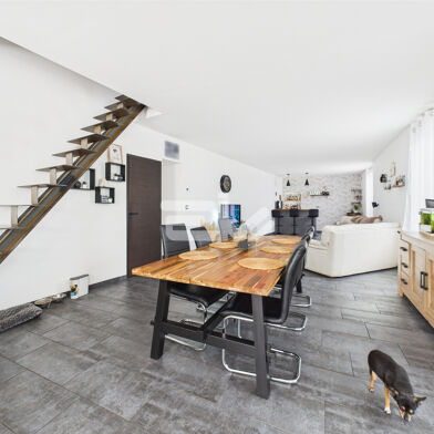 Maison 5 pièces 176000 €