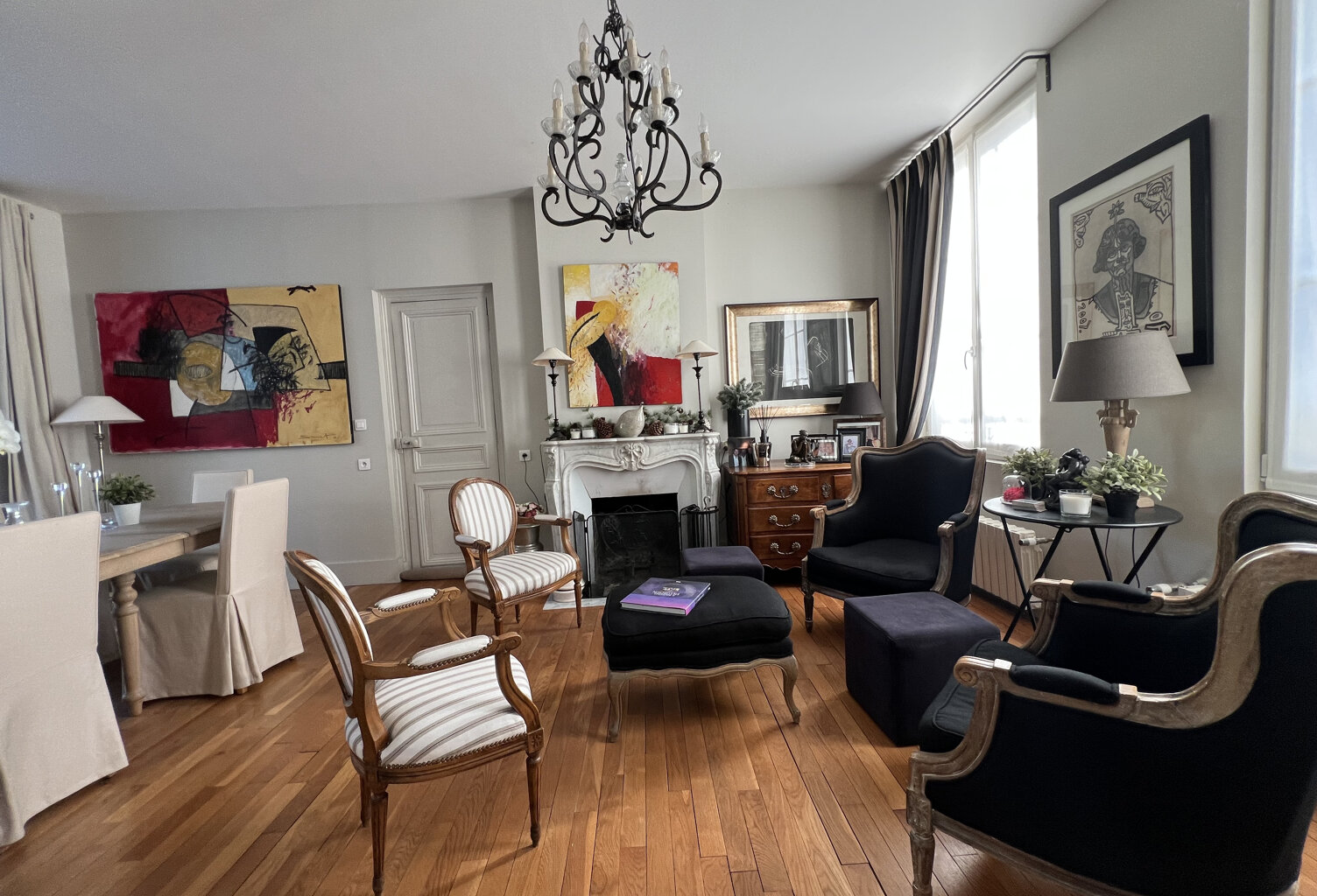Maison de Maître en Pierre - 340 m² avec Piscine et Dépendances, dans une Commune avec Toutes Commodités — photo 1