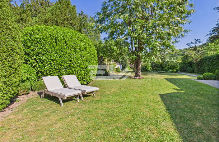 Maison de Maître en Pierre - 340 m² avec Piscine et Dépendances, dans une Commune avec Toutes Commodités — photo 5