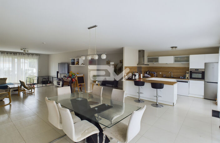 PAVILLON SUR SOUS-SOL COMPLET ET CONFORT DE PLAIN PIED — photo 3