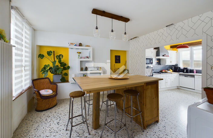 Maison de maître en proximité direct de fismes avec vue campagne — photo 3
