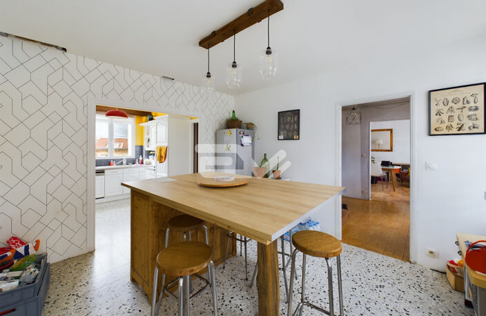 Maison de maître en proximité direct de fismes avec vue campagne — photo 4