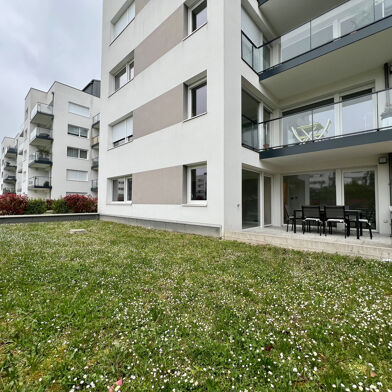 Appartement 3 pièces 244000 €