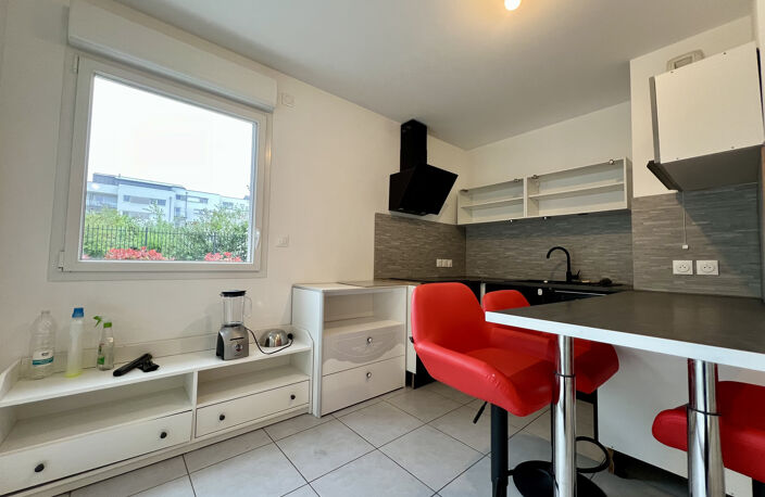 Appartement de type 3 situé au rez de chaussée d'une résidence sécurisée et récente — photo 4