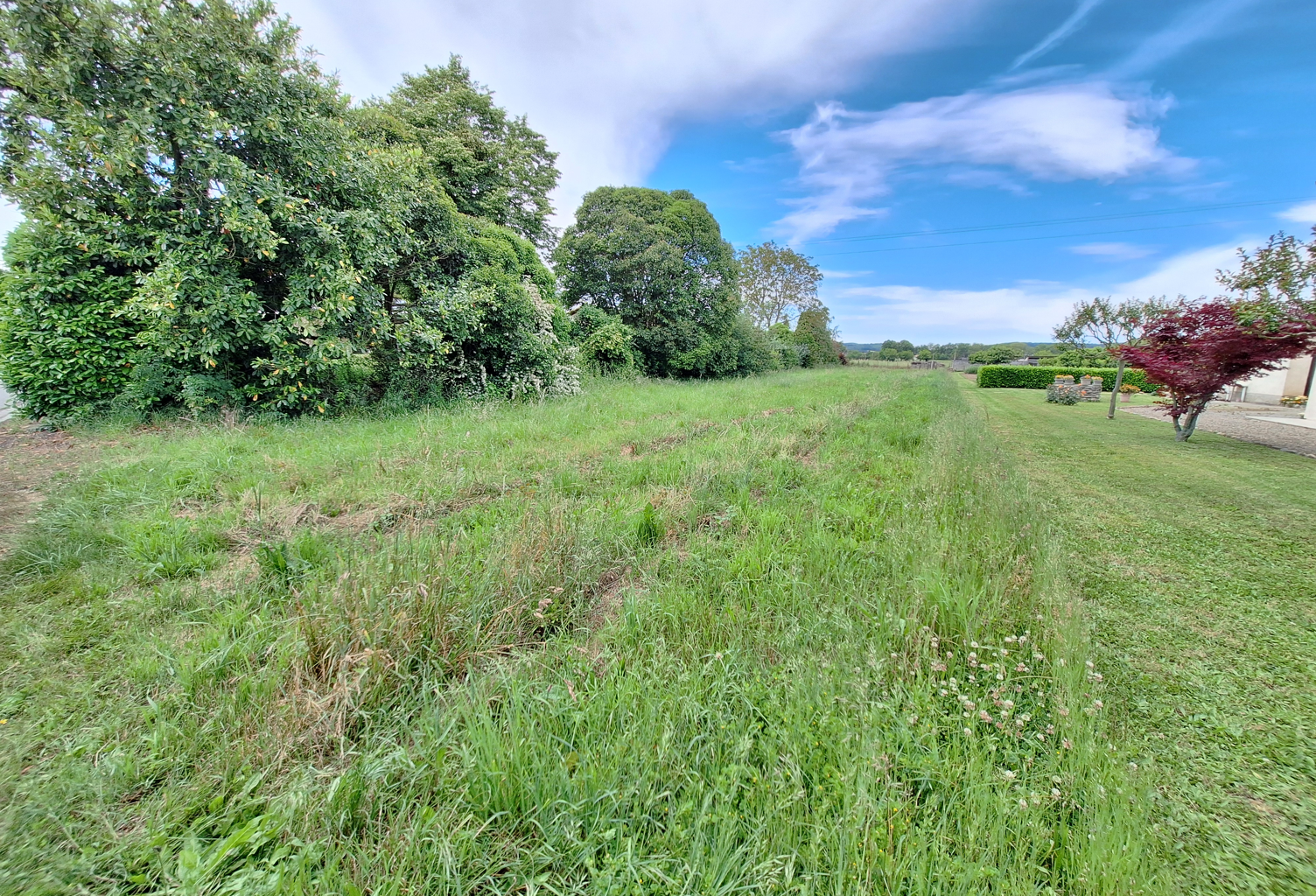 Terrain constructible 1625 m² — photo 1