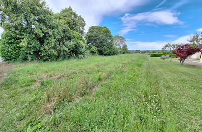 Terrain constructible 1625 m² — photo du bien