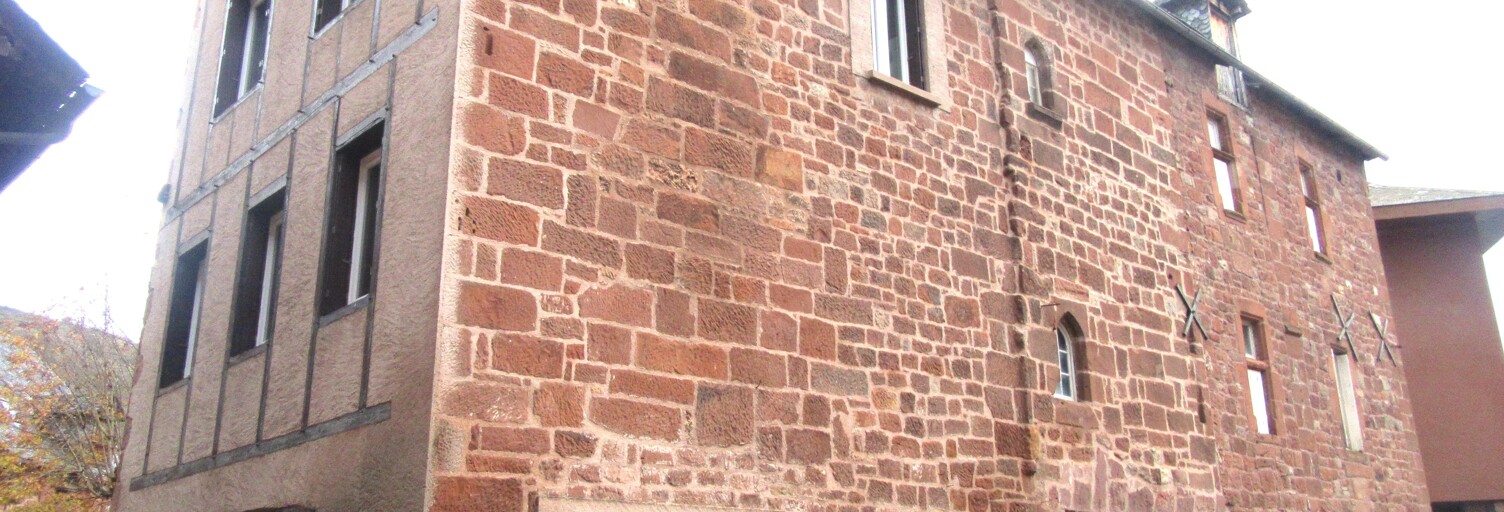 Maison 6 Pièces 170 m² à vendre à Marcillac-Vallon (12330)