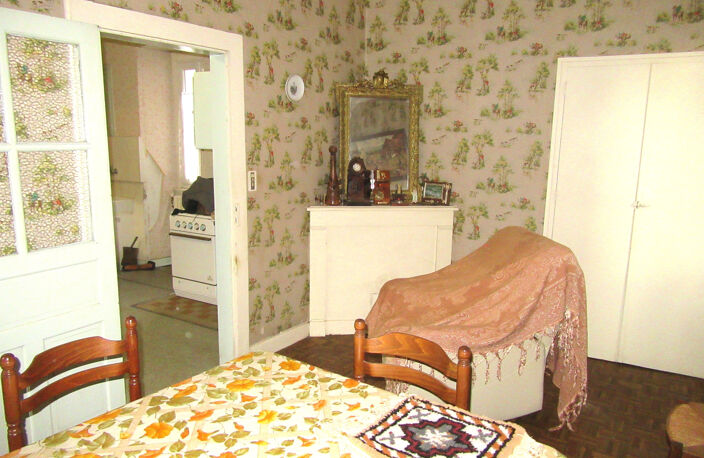 MARCILLAC VALLON Ensemble immobilier en pierre comprenant deux maisons mitoyennes T3 et T4 — photo 3