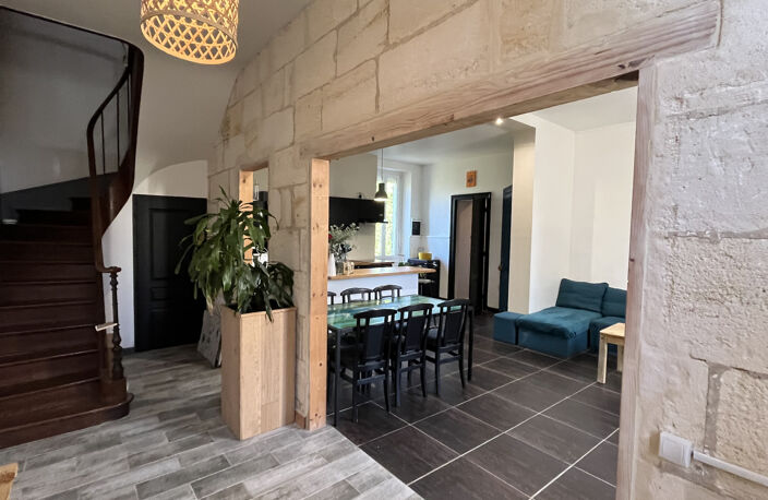 Charmante maison en pierre à Cardan - Bordeaux, France — photo 3