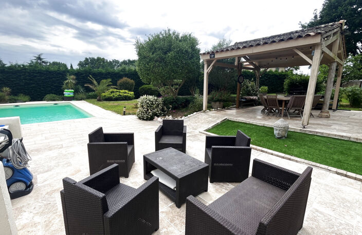 Villa Contemporaine avec Piscine, Ambarès-et-Lagrave - Borde — photo 2