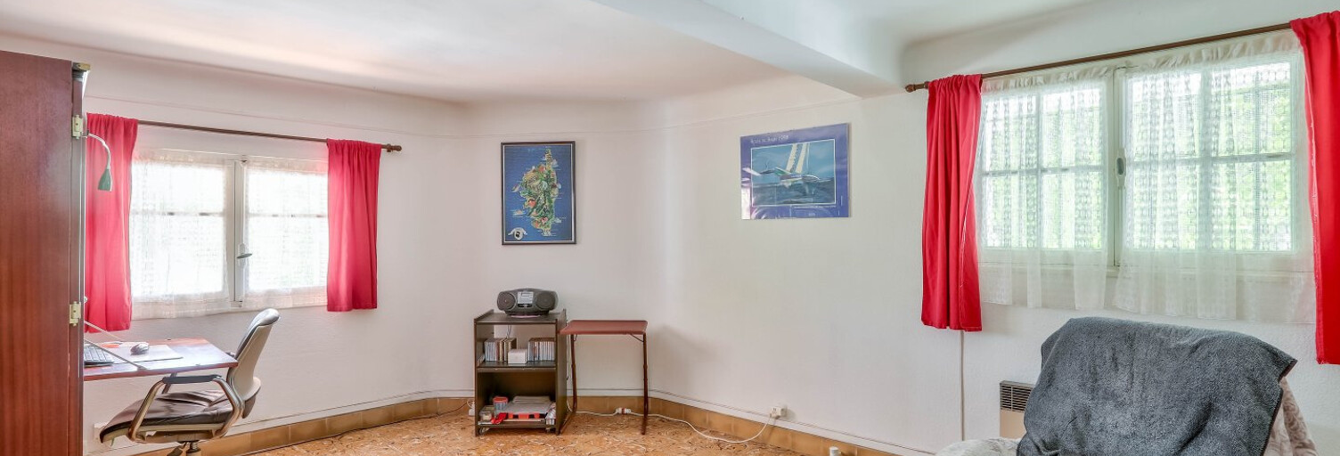 Maison 5 Pièces 145 m² à vendre à Cagnes-sur-Mer (06800)