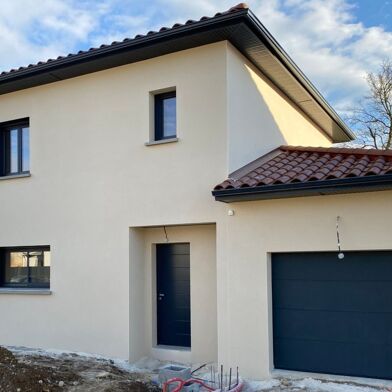 Maison 4 pièces 329500 €