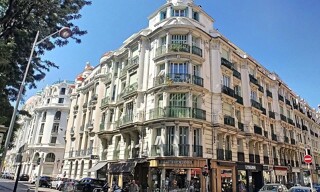 Appartement 4 Pièces 91 m² à louer à Nice (06000)
