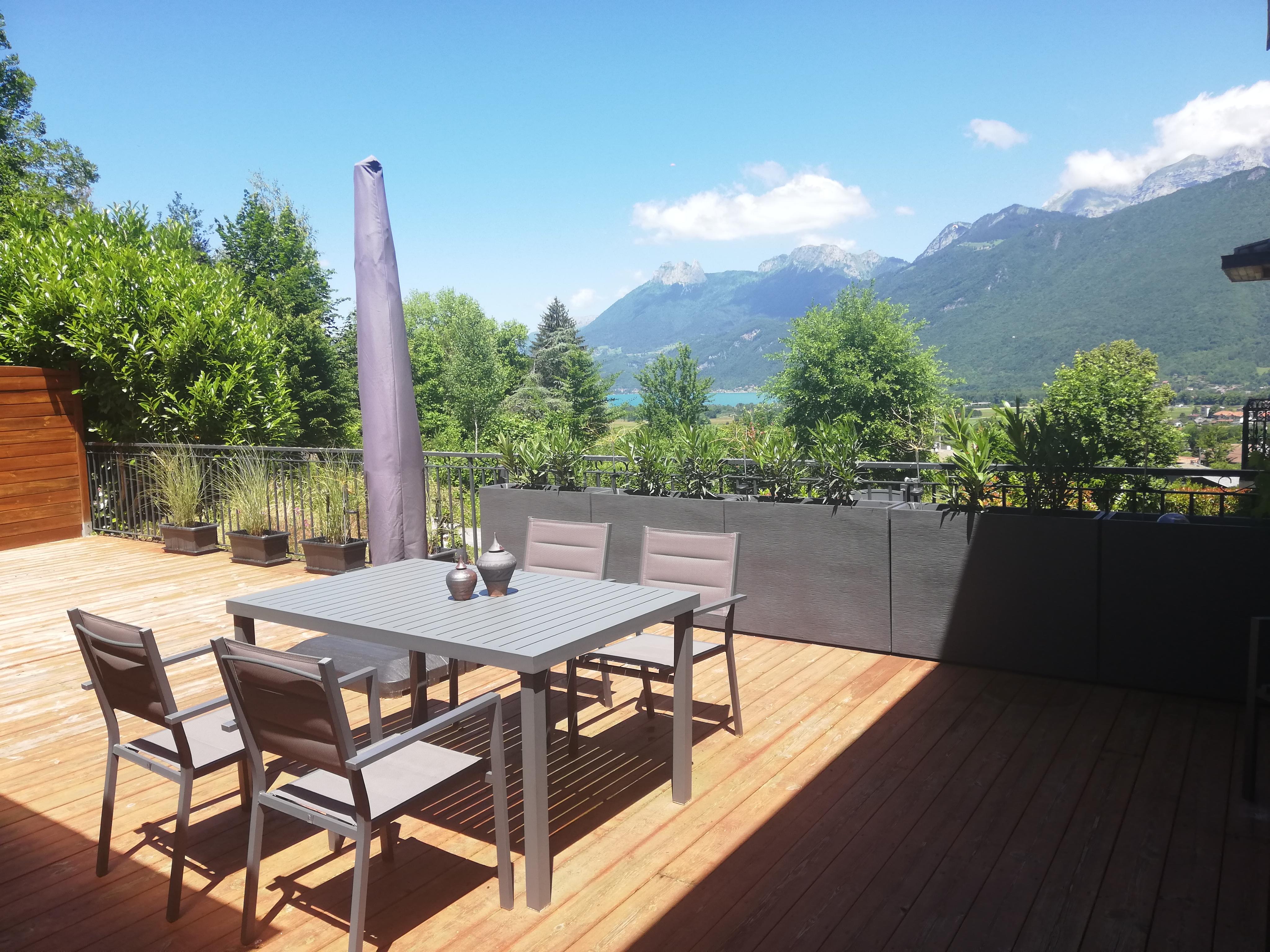T3 Terrasse Vue Lac d’Annecy