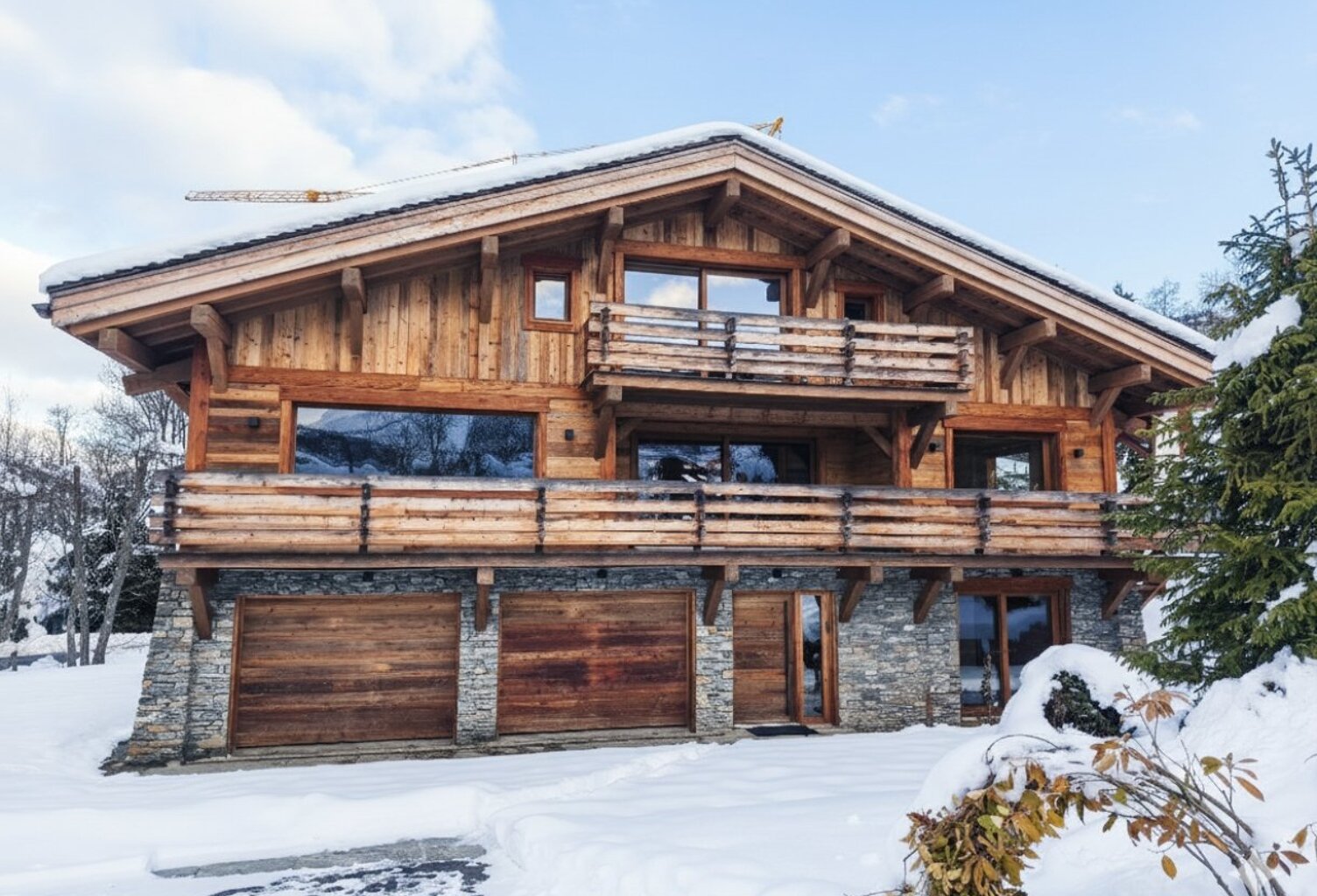Chalet — photo 1